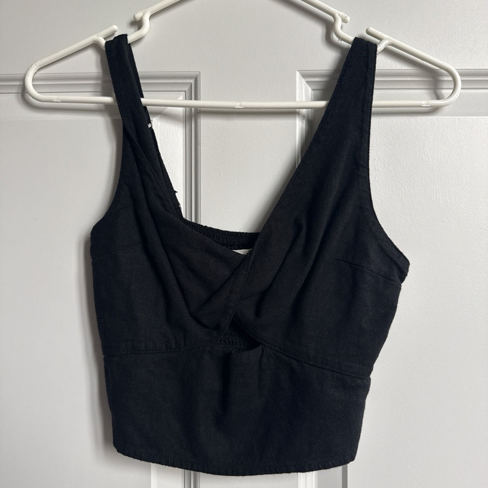Black Abercrombie Linen Crop Too